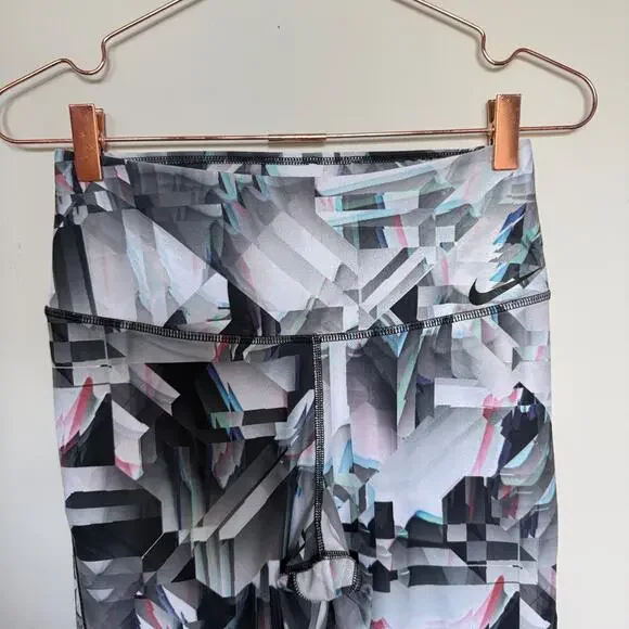 Nike Womens Leggings Medium Multi-Prism High Rise Workout Gym Lift Pilates Yoga - Picture 4 of 6